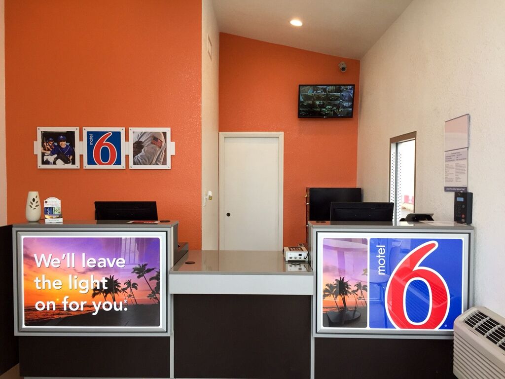 Motel 6 Bakersfield İç mekan fotoğraf